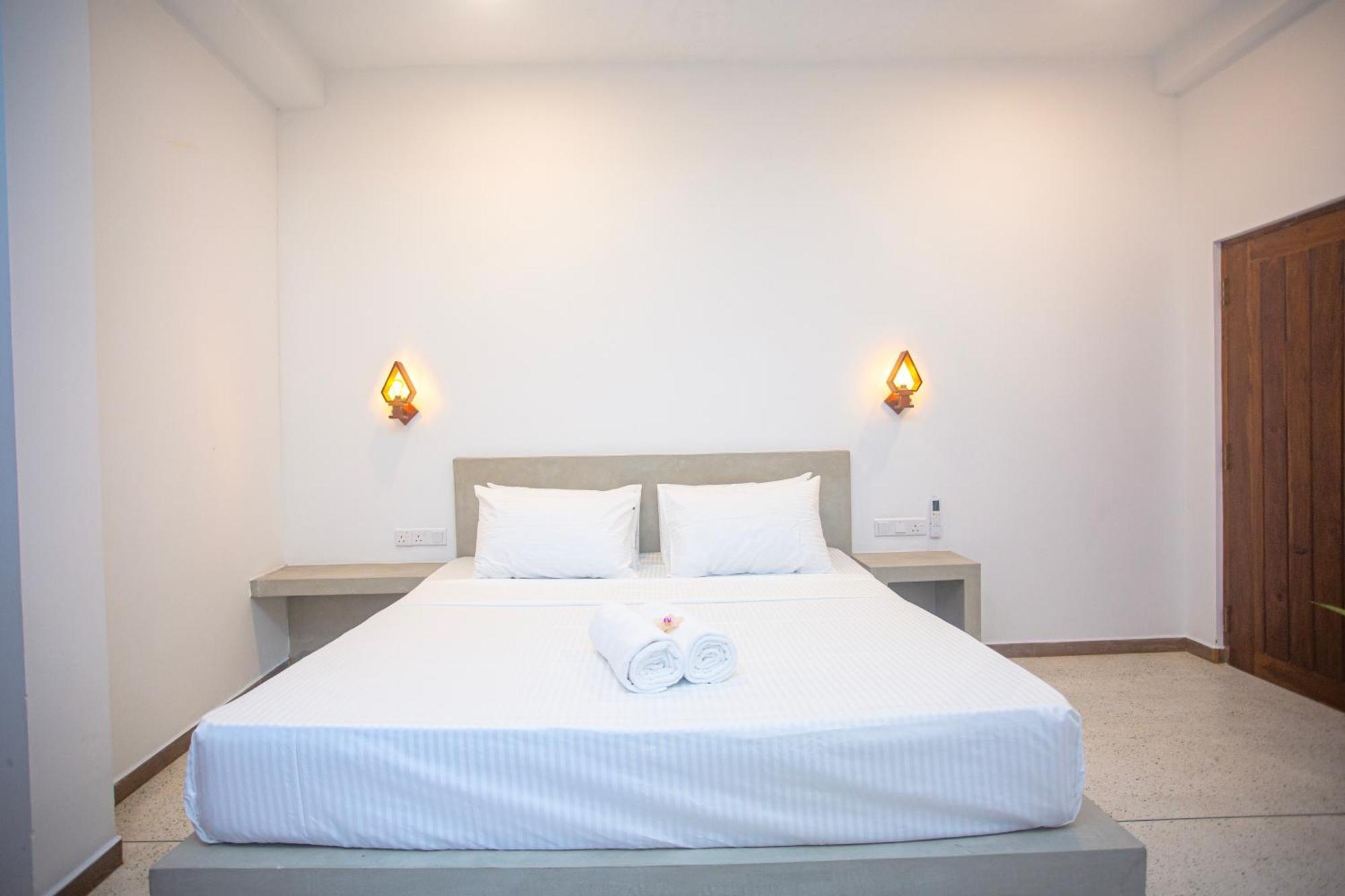 Villa D2 Unawatuna Galle